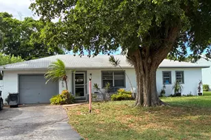 4469 Brandon Dr, Delray Beach, FL 33445 - Photo 8