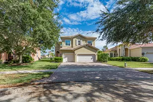 6027 Arlington Way, Fort Pierce, FL 34951 - Photo 2
