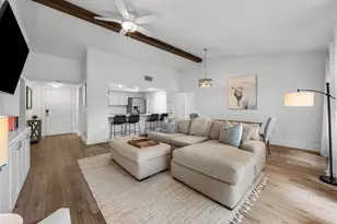 11863 Wimbledon Circle, Wellington, FL 33414 - Photo 6