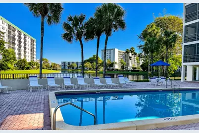 2307 S Cypress Bend Drive #207a, Pompano Beach, FL 33069 - Photo 1