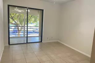 2307 S Cypress Bend Dr, Pompano Beach, FL 33069 - Photo 12