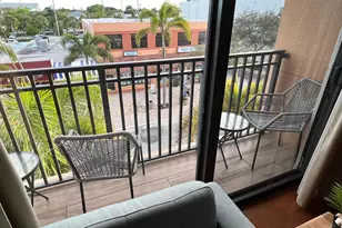 511 Lucerne Ave, Lake Worth Beach, FL 33460 - Photo 2