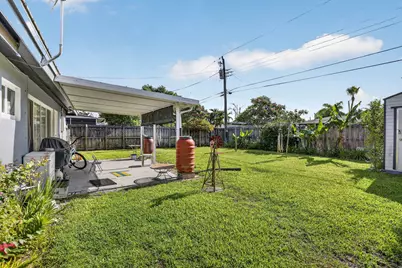 4760 NE 5th Avenue, Oakland Park, FL 33334 - Photo 36