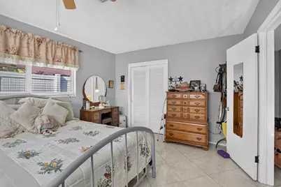 4760 NE 5th Avenue, Oakland Park, FL 33334 - Photo 22