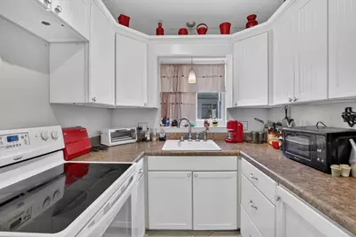 4760 NE 5th Avenue, Oakland Park, FL 33334 - Photo 12