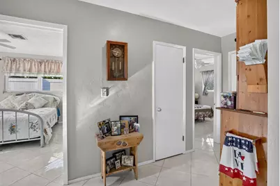 4760 NE 5th Avenue, Oakland Park, FL 33334 - Photo 18