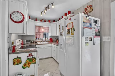 4760 NE 5th Avenue, Oakland Park, FL 33334 - Photo 14
