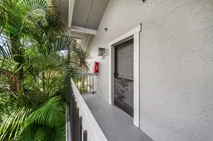 11863 Wimbledon Circle, Wellington, FL 33414 - Photo 2