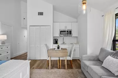 11863 Wimbledon Circle #504, Wellington, FL 33414 - Photo 8