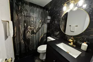 1702 NE 146th St, Miami, FL 33181 - Photo 8