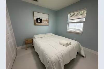 1702 NE 146th Street, Miami, FL 33181 - Photo 10