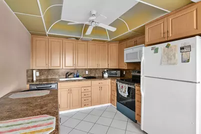 4053 Wolverton C, Boca Raton, FL 33434 - Photo 14