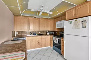 4053 Wolverton C, Boca Raton, FL 33434 - Photo 14