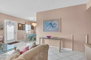 4053 Wolverton C, Boca Raton, FL 33434 - Photo 10