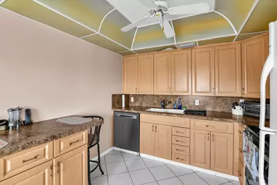 4053 Wolverton C, Boca Raton, FL 33434 - Photo 16