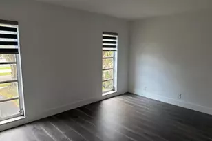 6583 Boulevard of Champions, North Lauderdale, FL 33068 - Photo 24
