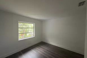 6583 Boulevard of Champions, North Lauderdale, FL 33068 - Photo 32