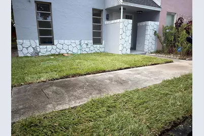 6583 Boulevard Of Champions, North Lauderdale, FL 33068 - Photo 2