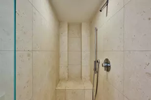 495 Brickell Ave, Miami, FL 33131 - Photo 18