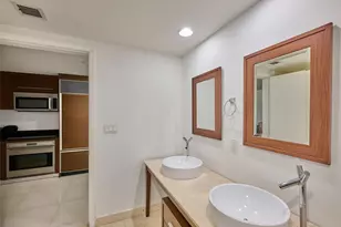 495 Brickell Ave, Miami, FL 33131 - Photo 16