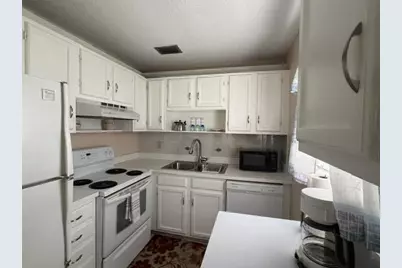 16 Vista Palm Lane #105, Vero Beach, FL 32962 - Photo 8