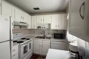 16 Vista Palm Ln, Vero Beach, FL 32962 - Photo 8