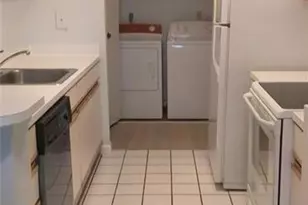 9933 Westview Dr, Coral Springs, FL 33076 - Photo 2