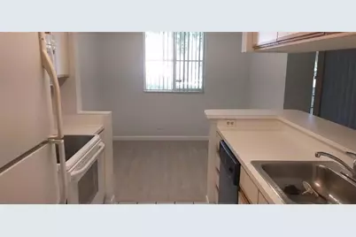 9933 Westview Drive #427, Coral Springs, FL 33076 - Photo 4