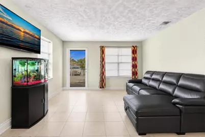 2743 NW 2nd Street, Boynton Beach, FL 33435 - Photo 18