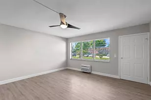 228 Camden J, West Palm Beach, FL 33417 - Photo 6