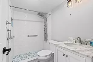 228 Camden J, West Palm Beach, FL 33417 - Photo 10