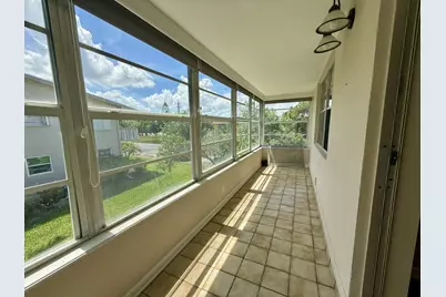 73 Hastings E, West Palm Beach, FL 33417 - Photo 10