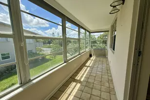 73 Hastings E, West Palm Beach, FL 33417 - Photo 10