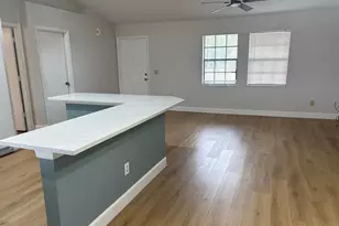 674 SW Violet Ave, Port Saint Lucie, FL 34983 - Photo 4