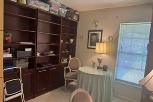 542 Franconia Cir, Lake Worth, FL 33467 - Photo 10