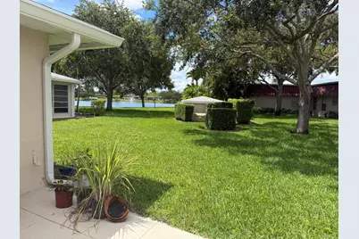 542 Franconia Circle, Lake Worth, FL 33467 - Photo 14