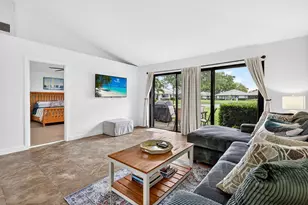 227 Club Dr, Palm Beach Gardens, FL 33418 - Photo 4