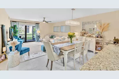 912 SW 9th Street Circle #105, Boca Raton, FL 33486 - Photo 2