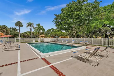 912 SW 9th Street Circle #105, Boca Raton, FL 33486 - Photo 28