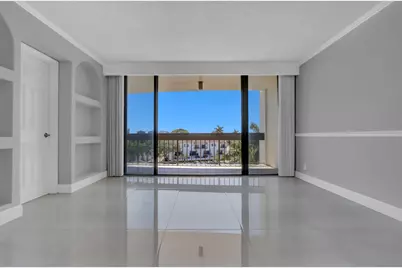 2000 Presidential Way #504, West Palm Beach, FL 33401 - Photo 16
