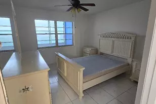 227 Kent N, West Palm Beach, FL 33417 - Photo 8