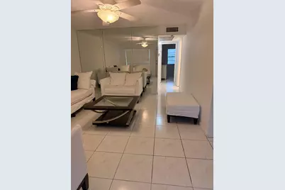 227 Kent N, West Palm Beach, FL 33417 - Photo 4