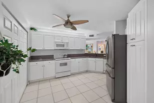7763 Southampton Terrace, Tamarac, FL 33321 - Photo 10