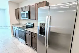 285 Raspberry Rd, Fort Pierce, FL 34981 - Photo 2