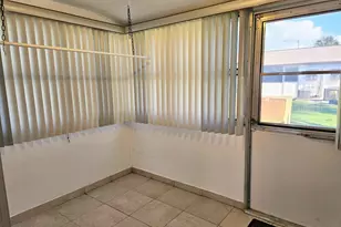 2950 Crosley Dr E, West Palm Beach, FL 33415 - Photo 20