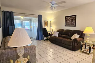 2950 Crosley Dr E, West Palm Beach, FL 33415 - Photo 4