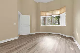 16102 Emerald Estates Dr, Weston, FL 33331 - Photo 30