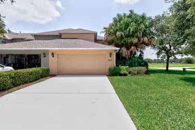 1670 Pointe West Way #1670, Vero Beach, FL 32966 - Photo 4