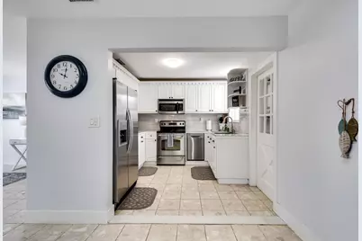 242 SW 9th Street, Pompano Beach, FL 33060 - Photo 8