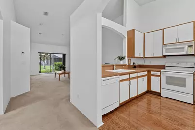 9442 Bridgeport Drive, West Palm Beach, FL 33411 - Photo 12